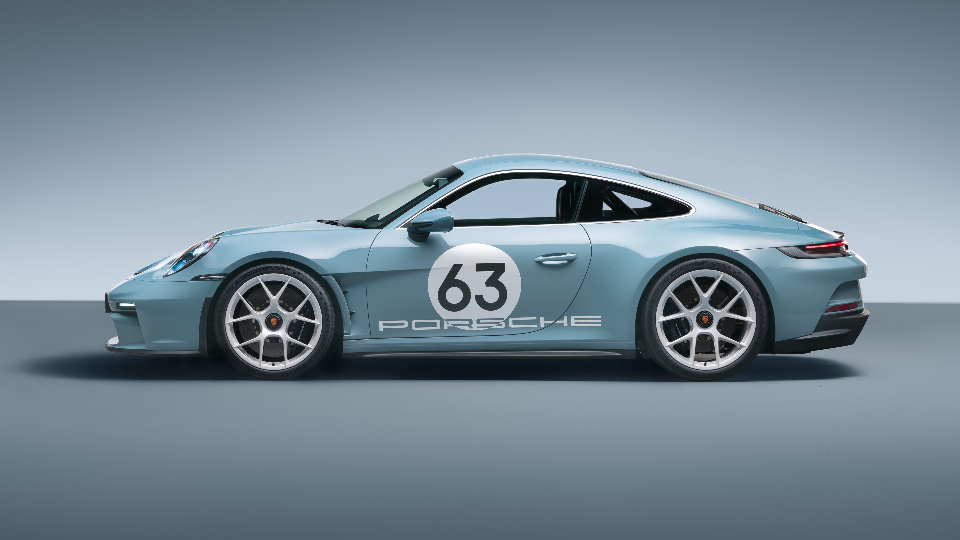 Porsche 911 S/T revealed 2023