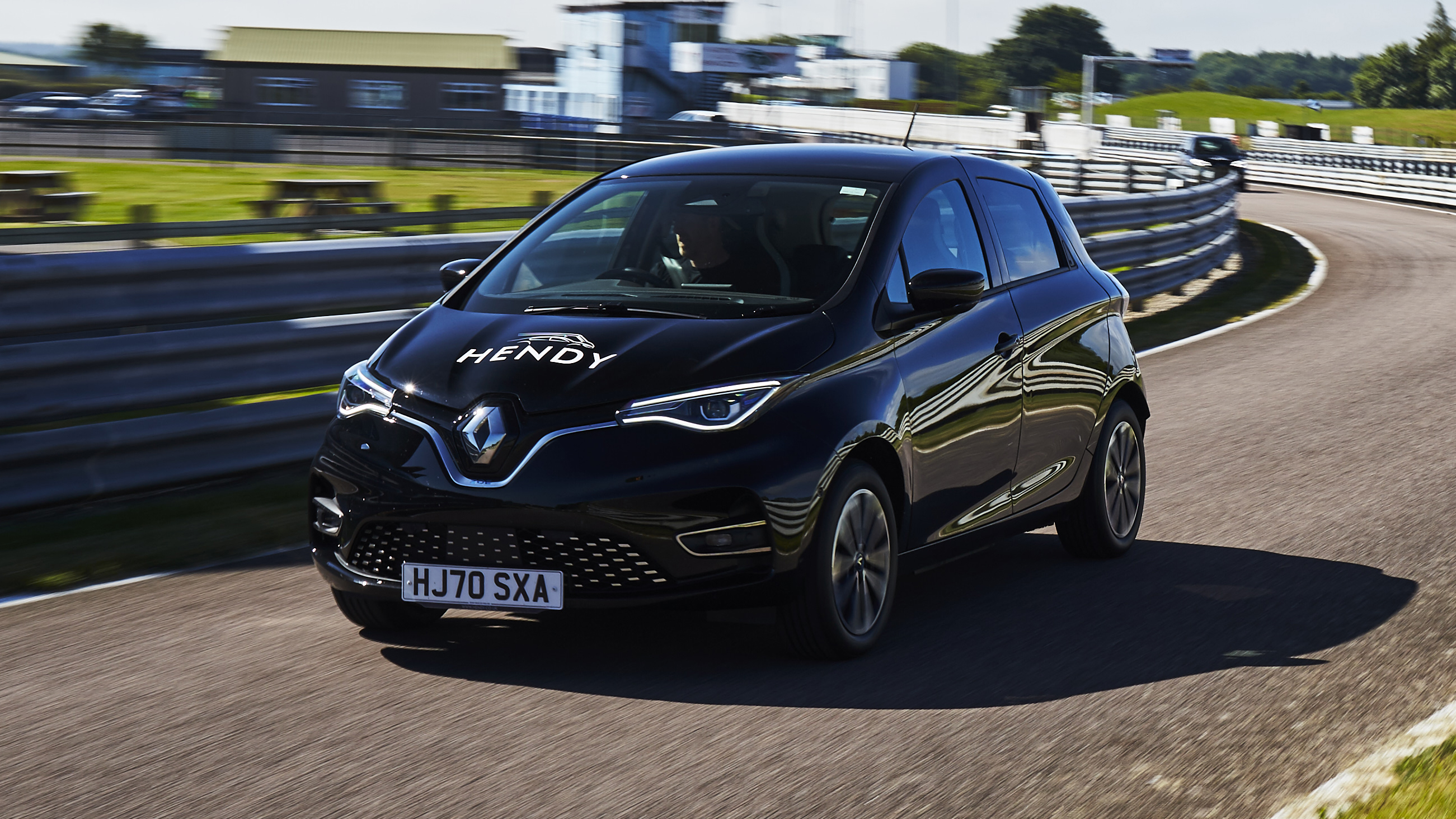 Renault 2.5. Рено Zoe.