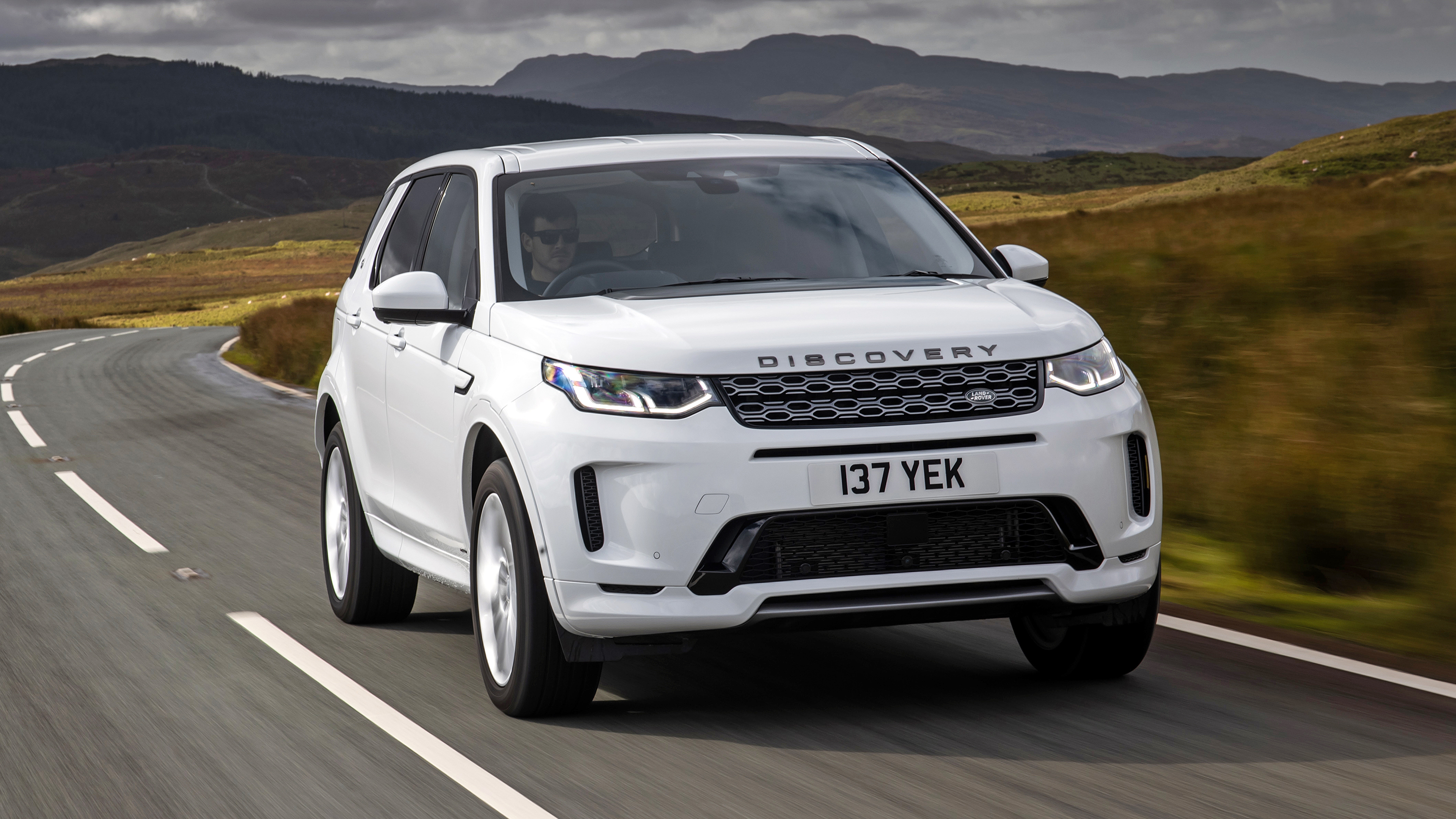 Land Rover Discovery Sport Review 2024