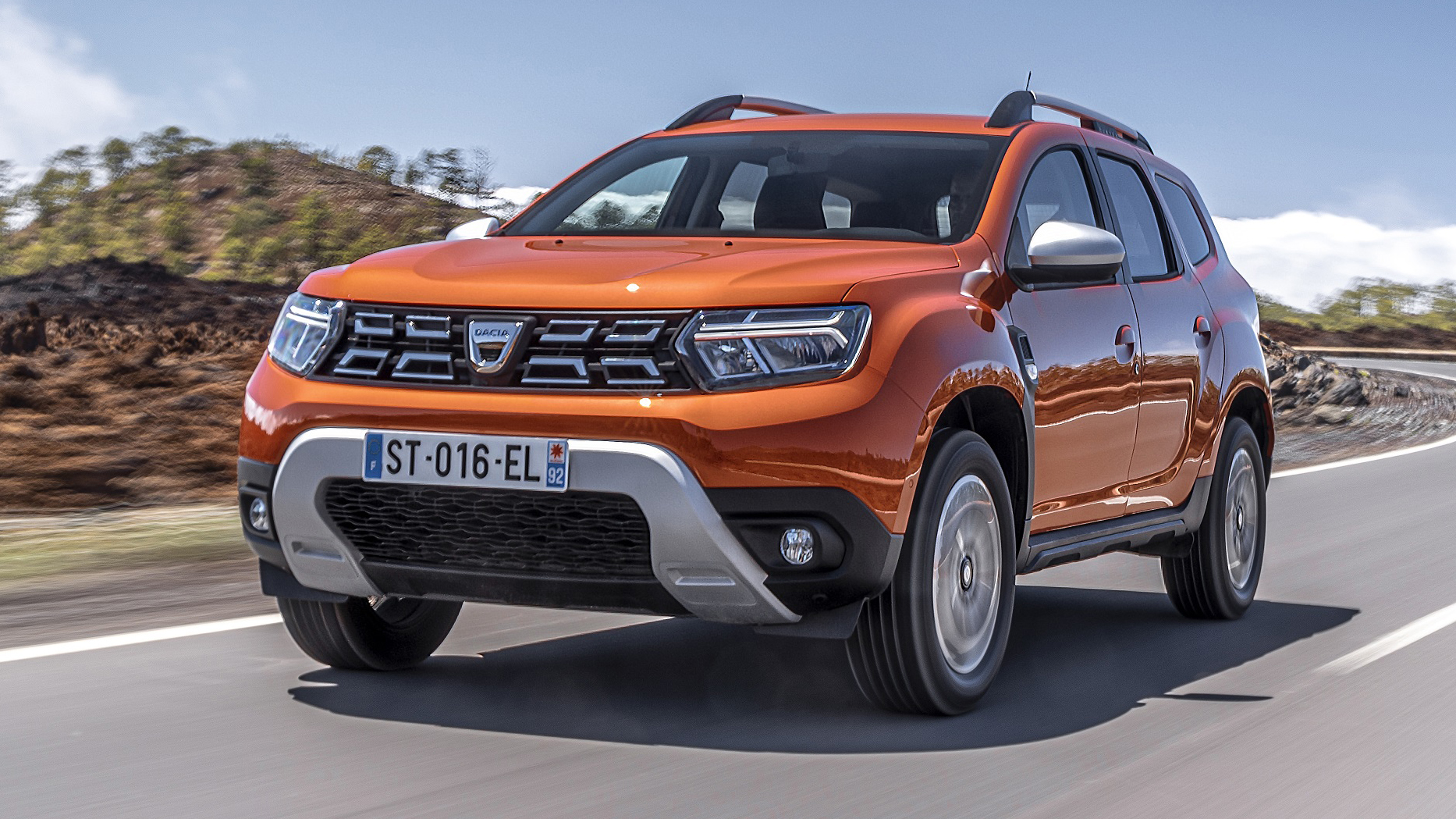 Behold: the lightly facelifted Dacia Duster