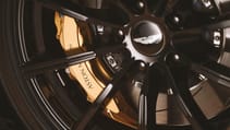 Aston Martin Vantage Roadster A3