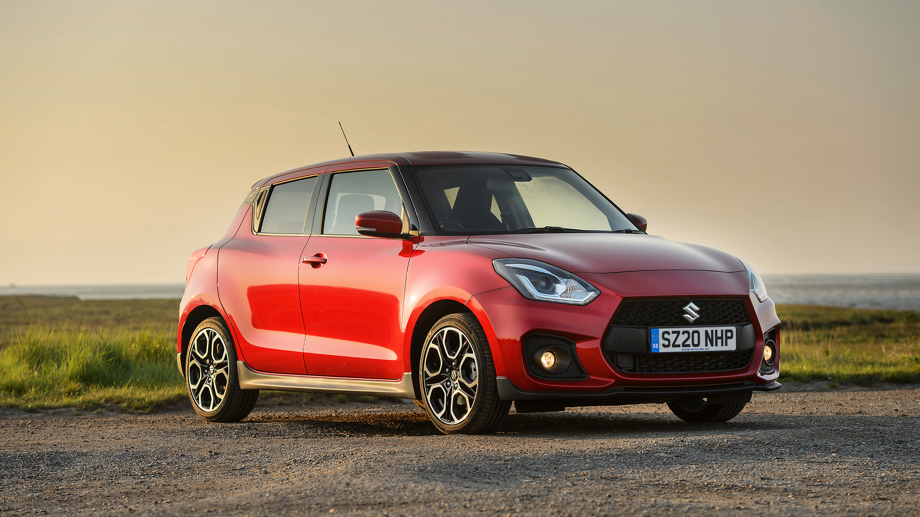 Klage leje Eve Suzuki Swift Review 2023 | Top Gear