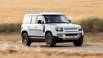 Land Rover Defender P400e PHEV
