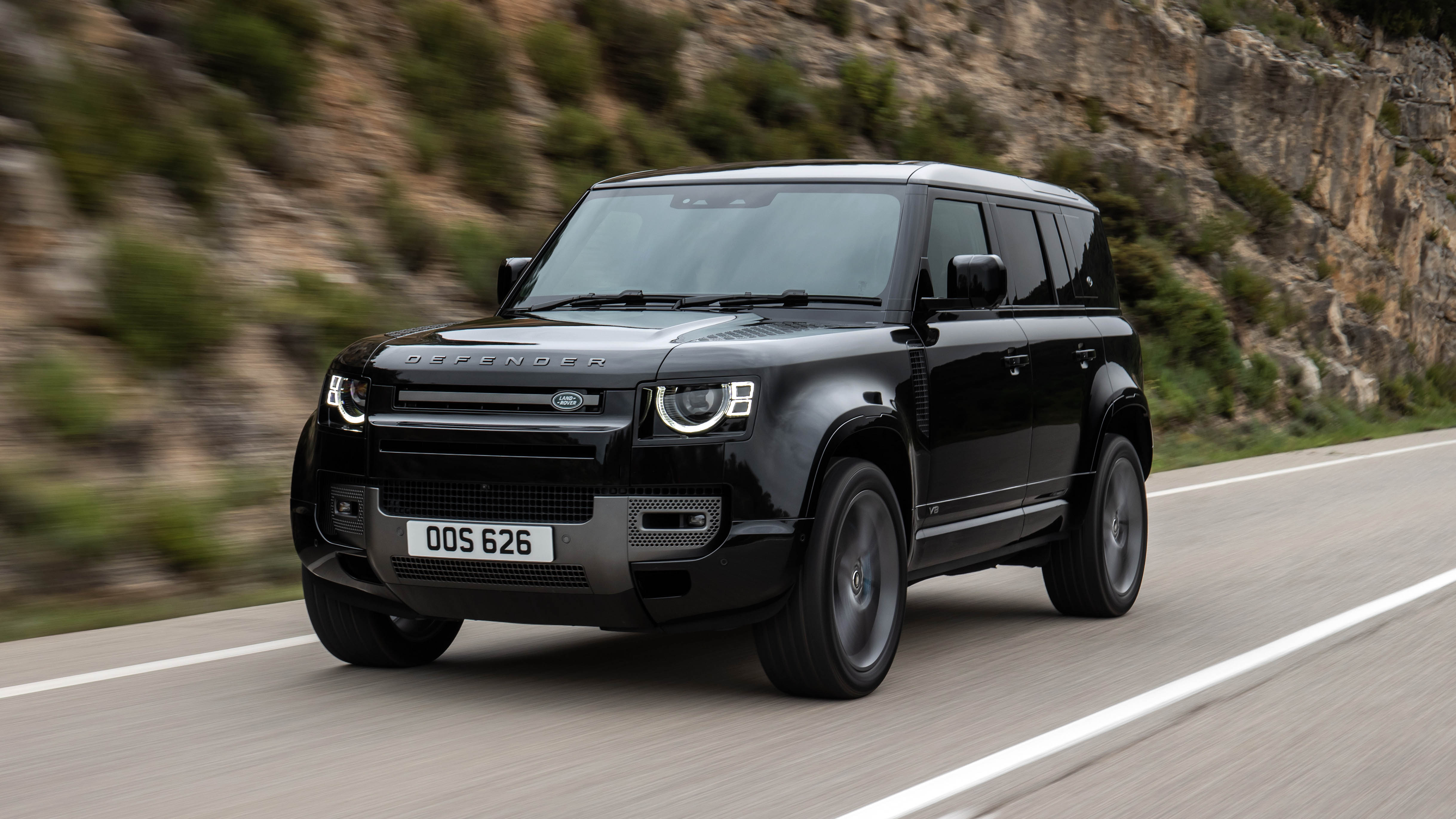 Land Rover Defender V8 review: supercharged 4x4 tested Reviews 2024