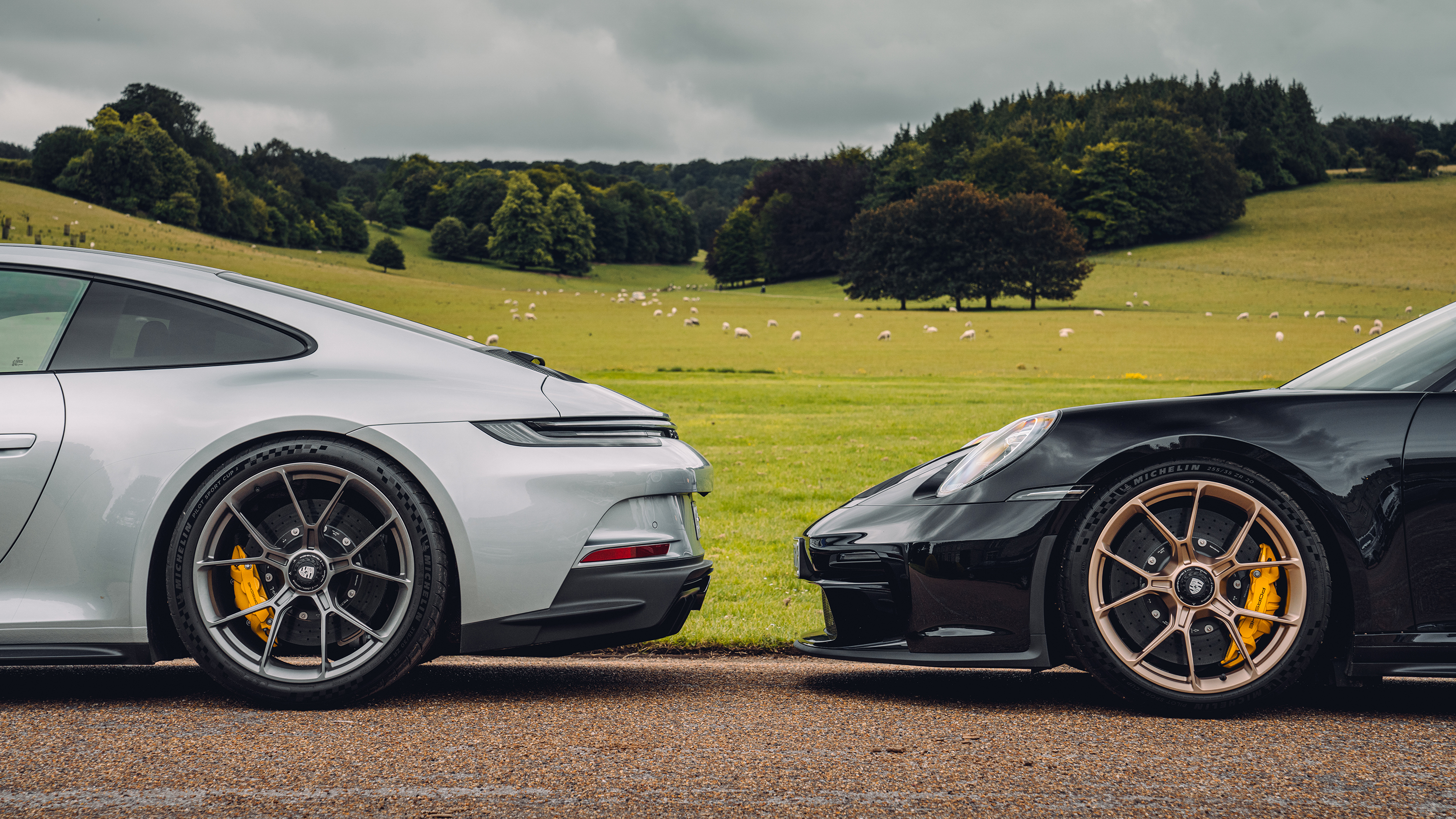 Bmw m4 gt3 2022. Porsche gt2 rs. Porsche 911 gt2 rs 997. Gt 3 pro vs gt 3. порше 992 турбо s разгон.