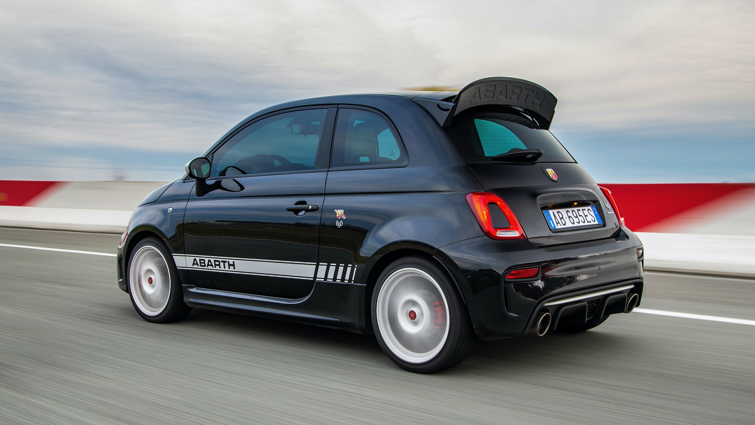 The new Abarth 695 Esseesse's spoiler is very happy to see you