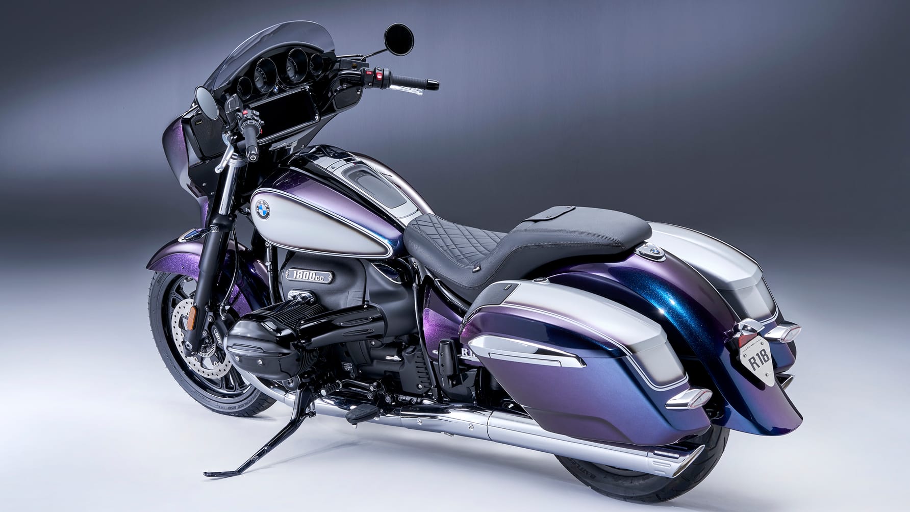 The BMW R18 B is ready for a west coast cruise | Top Gear