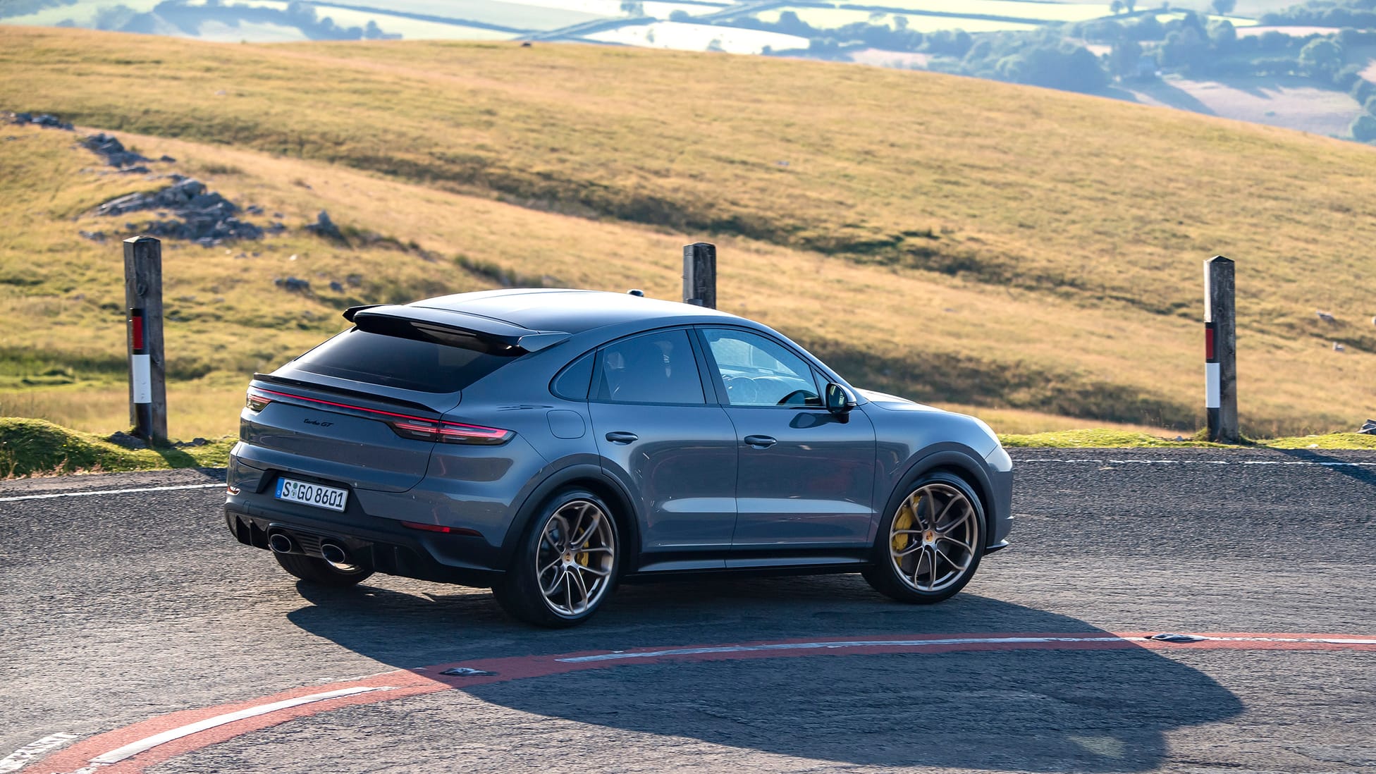 Porsche Cayenne Turbo GT Coupe review a 631bhp superSUV with carbon aero Reviews 2024 Top Gear