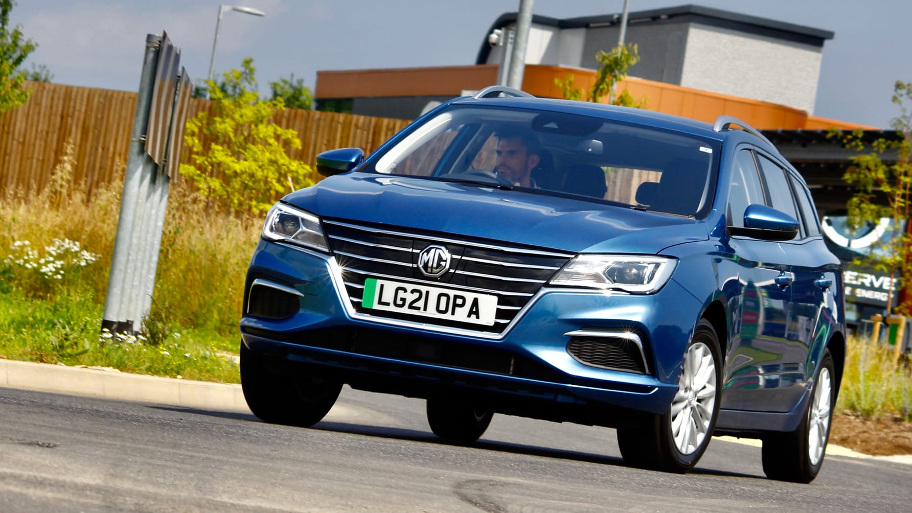 MG5 Long Range review: um, longer-range electric MG driven Reviews 2025 ...