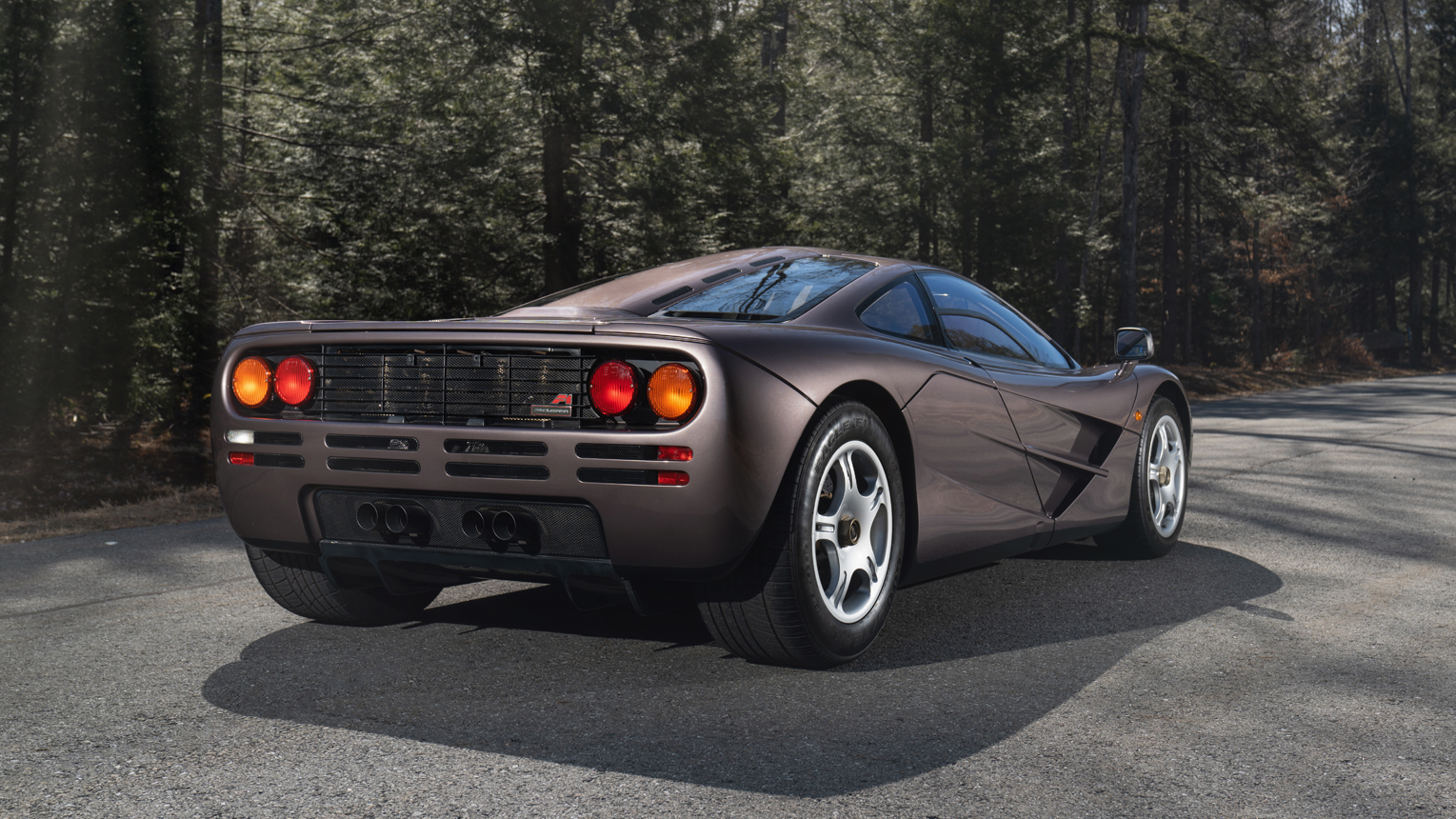 That 243-mile McLaren F1 just sold for over $20m