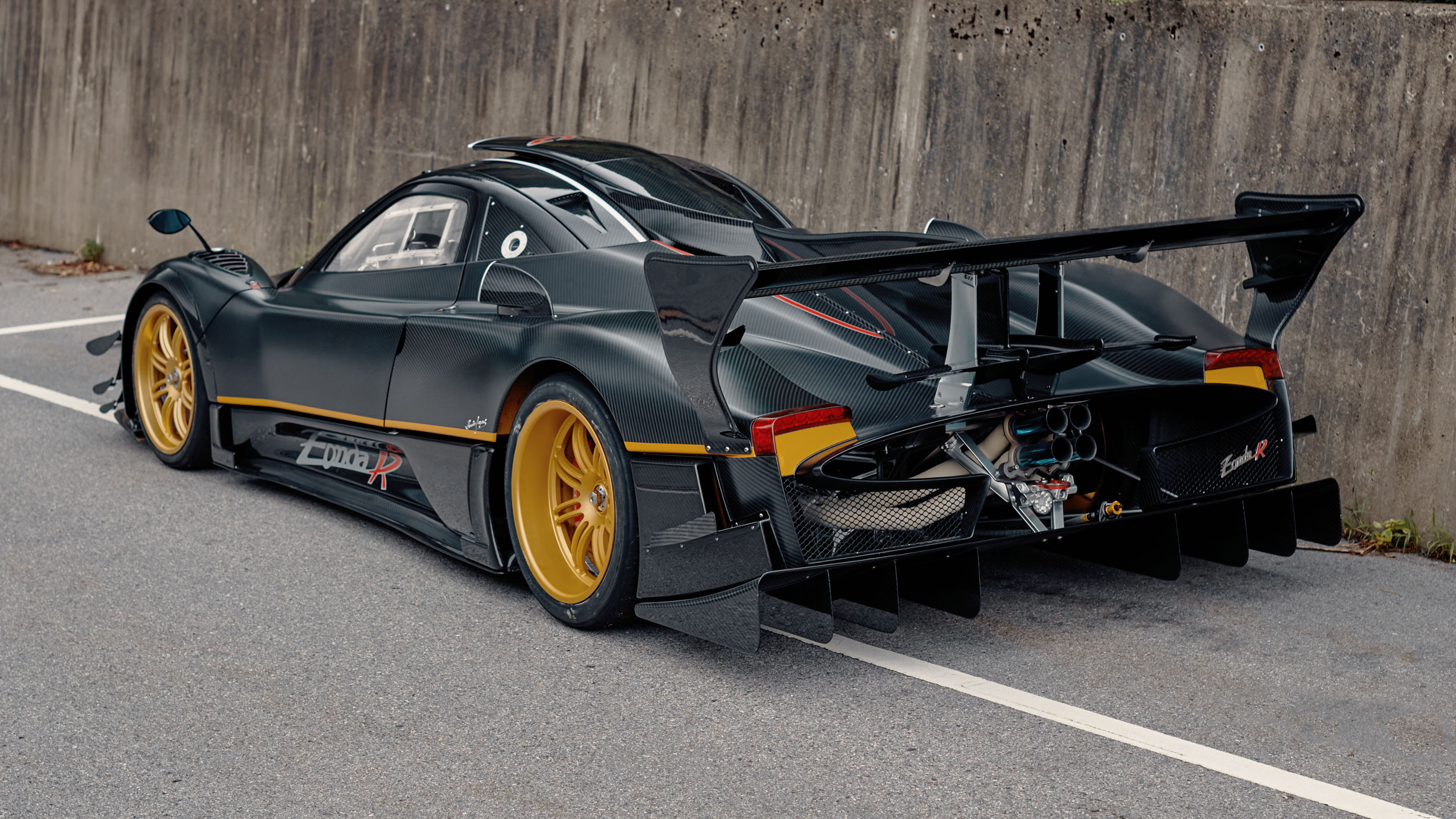 Feast your eyes on this $6.5m Pagani Zonda R Evolution | Top Gear