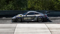 Porsche 911 GT2 RS Clubsport 25 side profile