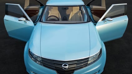 Nissan Foria front end with doors open