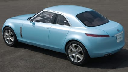 Nissan Foria rear-three quarters