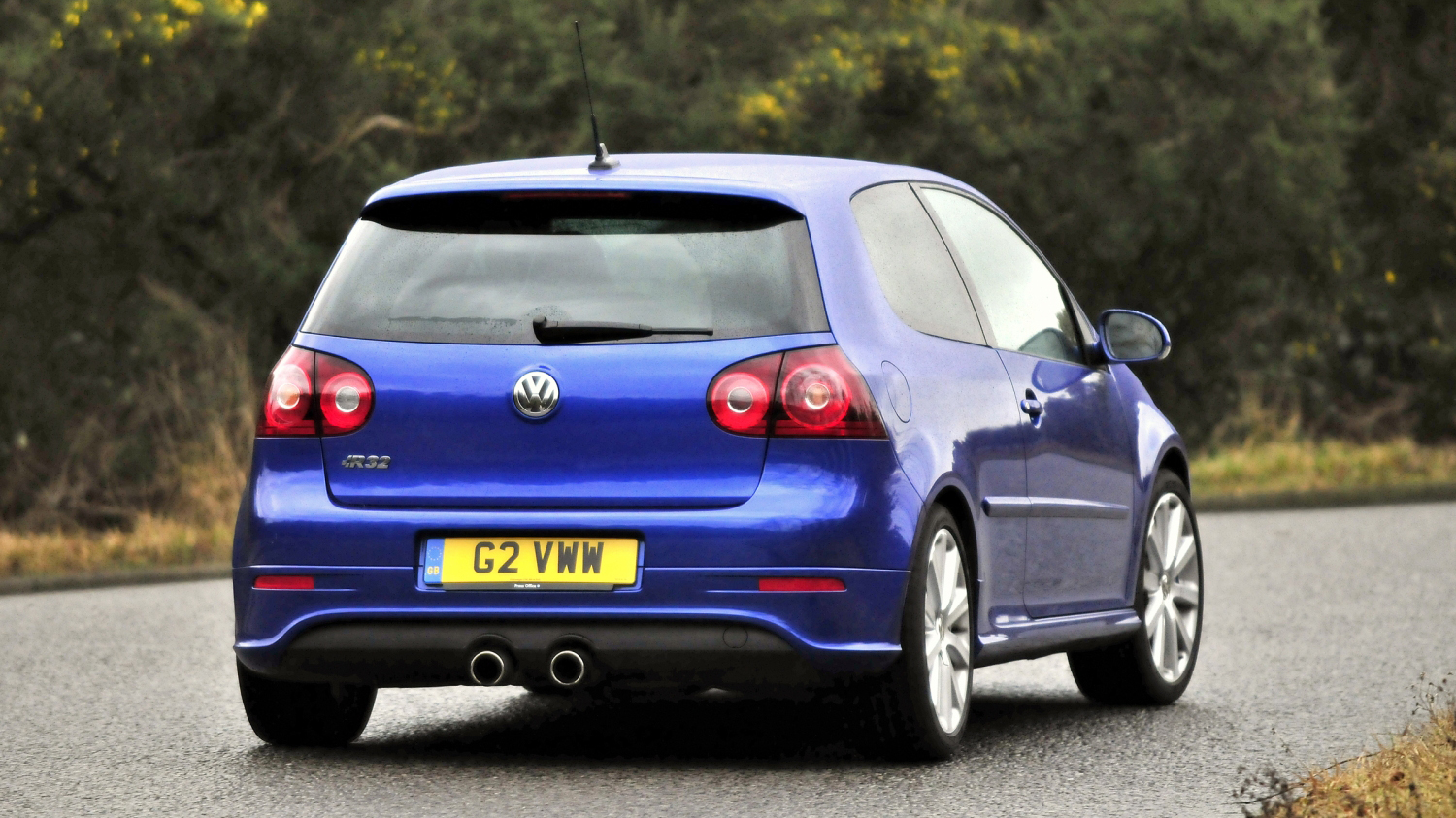 Volkswagen Golf 5 R32