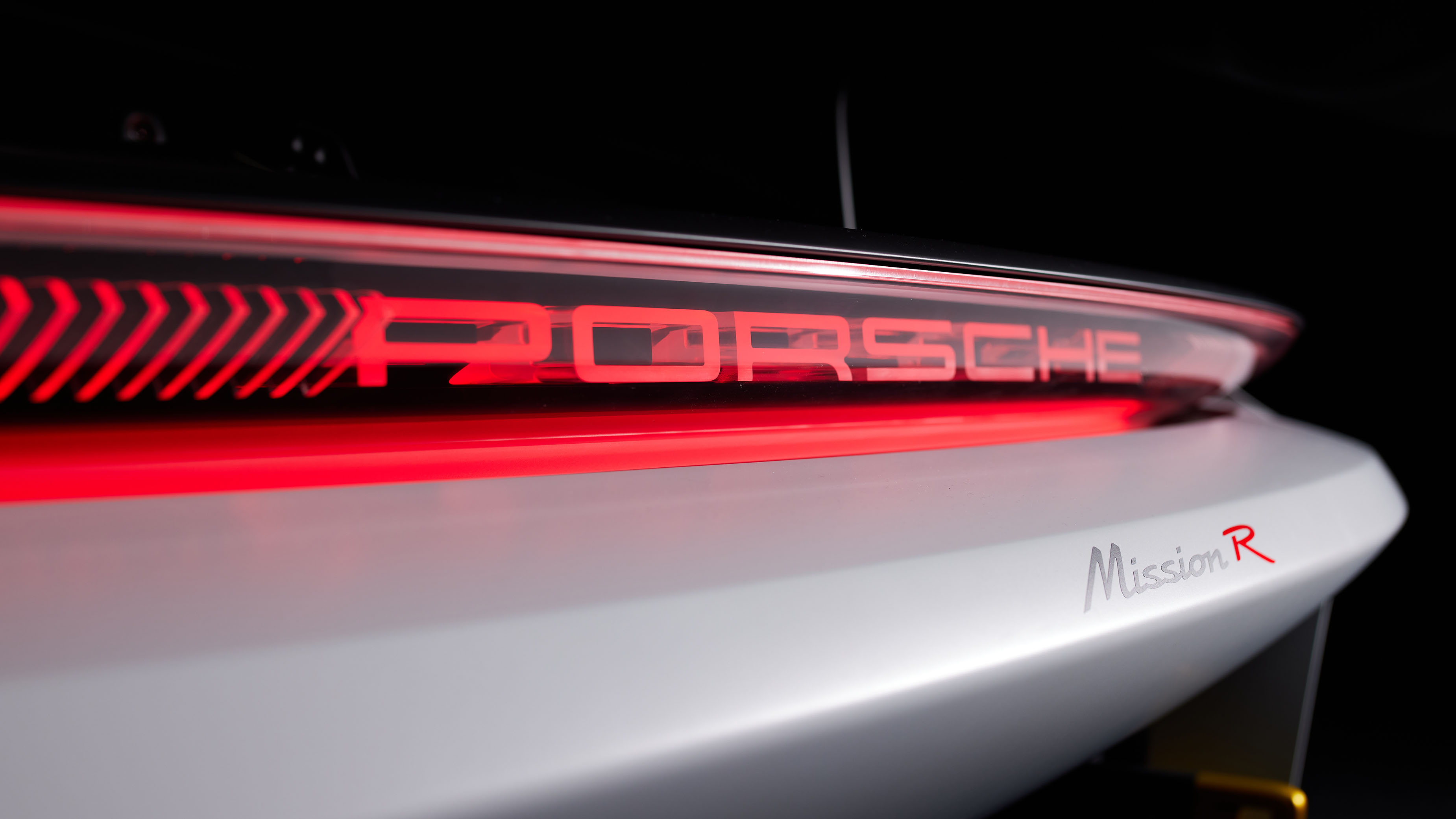 Porsche Mission R 2021