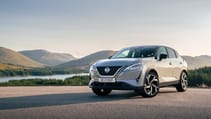 Nissan Qashqai Ceramic Grey front view
