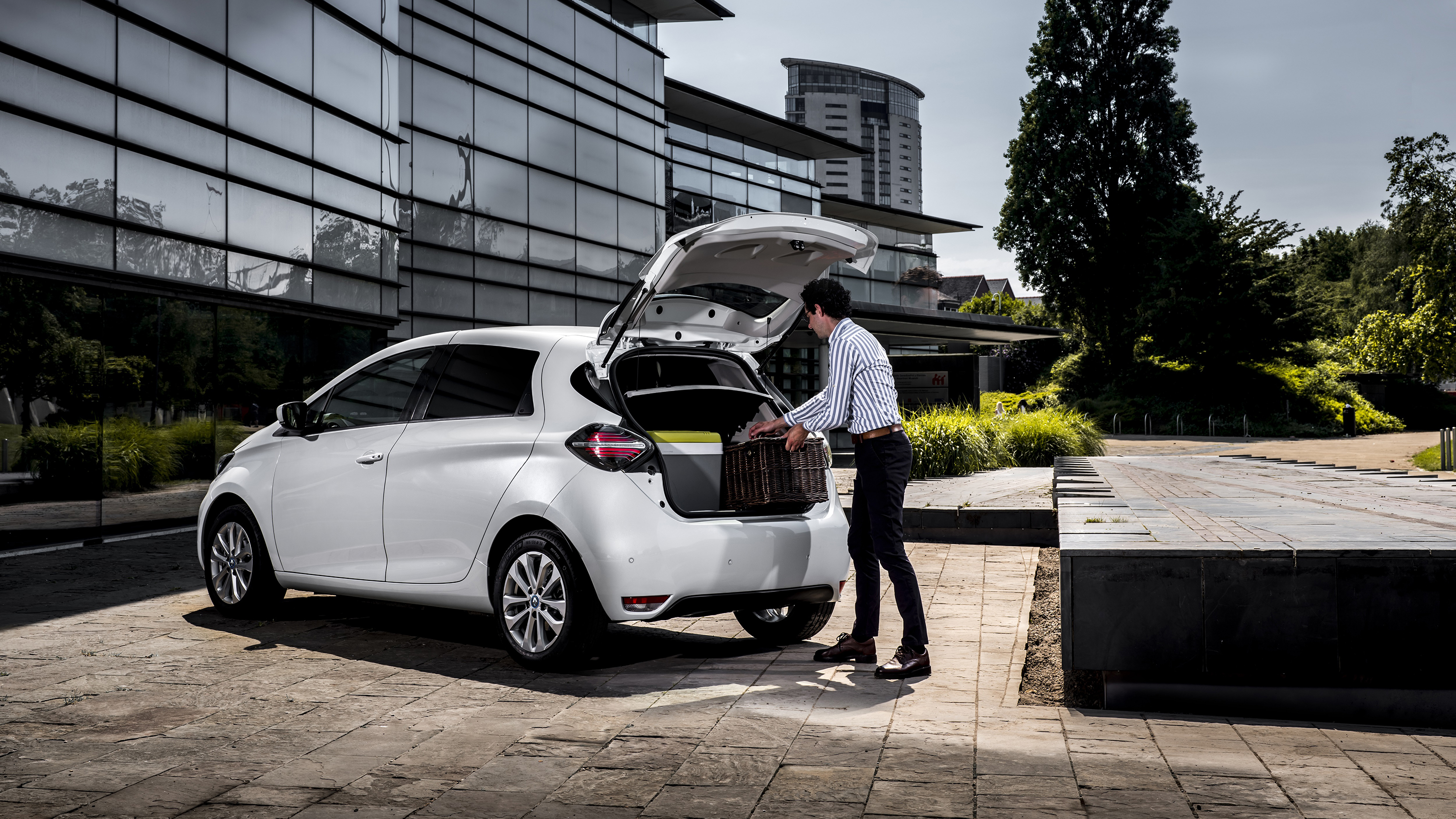 Renault zoe van price discount