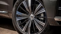 Volvo XC60 Recharge alloy wheel