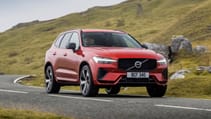 Volvo XC60 Recharge red front