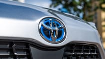 Toyota Yaris Cross badge