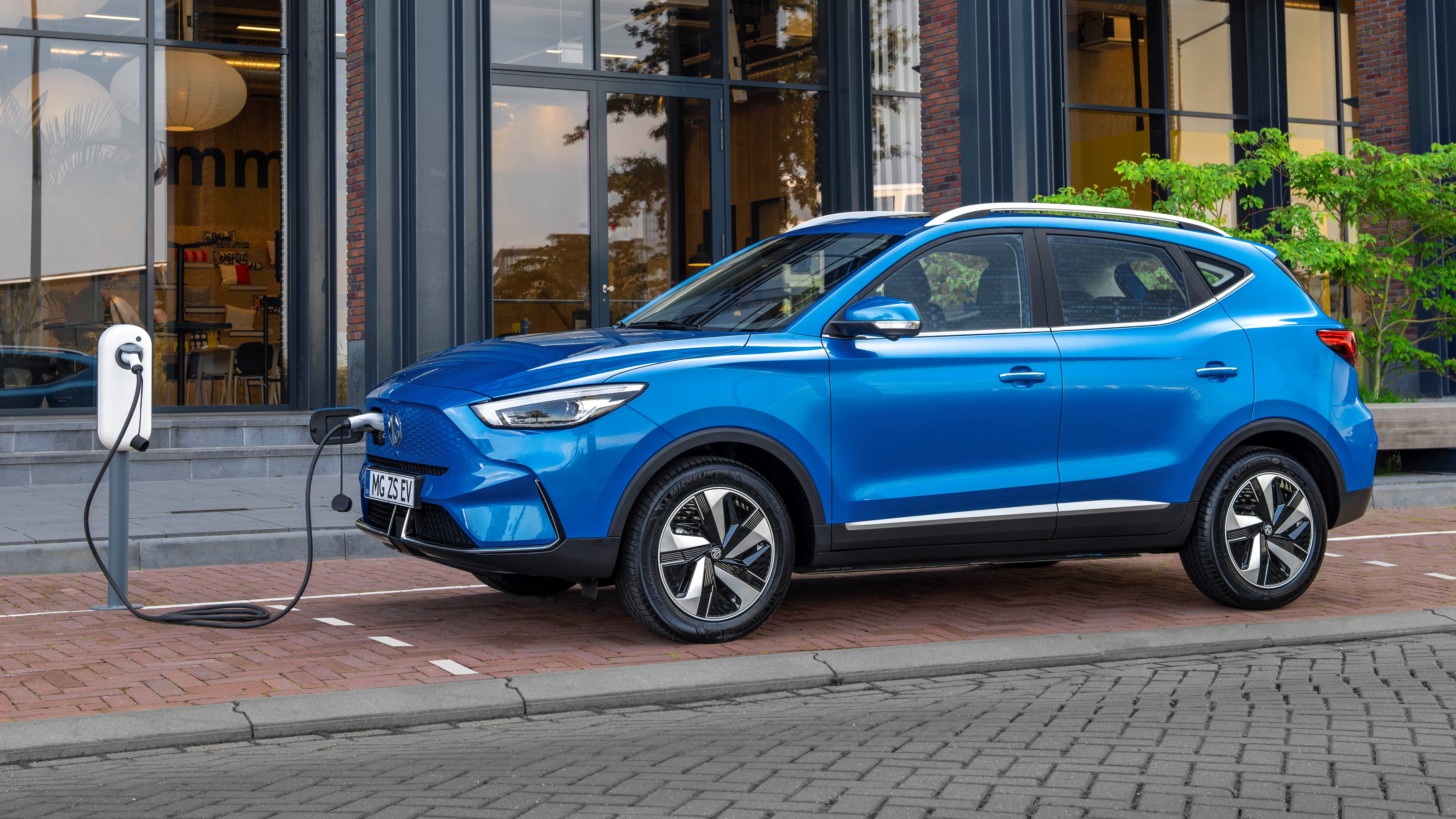 New MG ZS EV: fresh look, more range, still cheap*