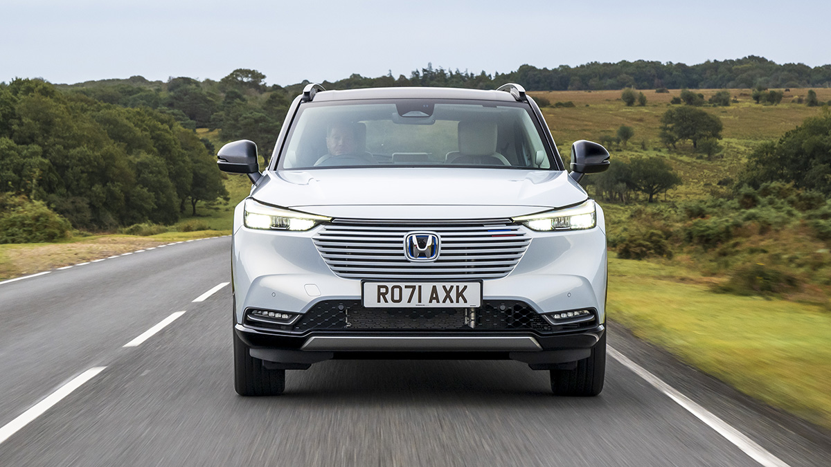 Honda HR-V crossover front end dynamic