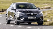 Renault Arkana front end cornering