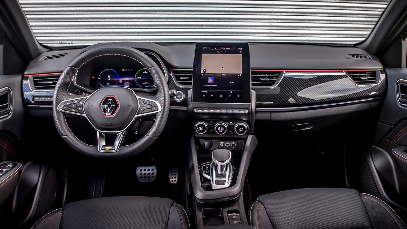 Renault Arkana Interior Layout & Technology | Top Gear