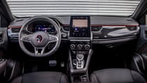 Renault Arkana interior dashboard