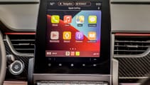 Renault Arkana interior touchscreen detail