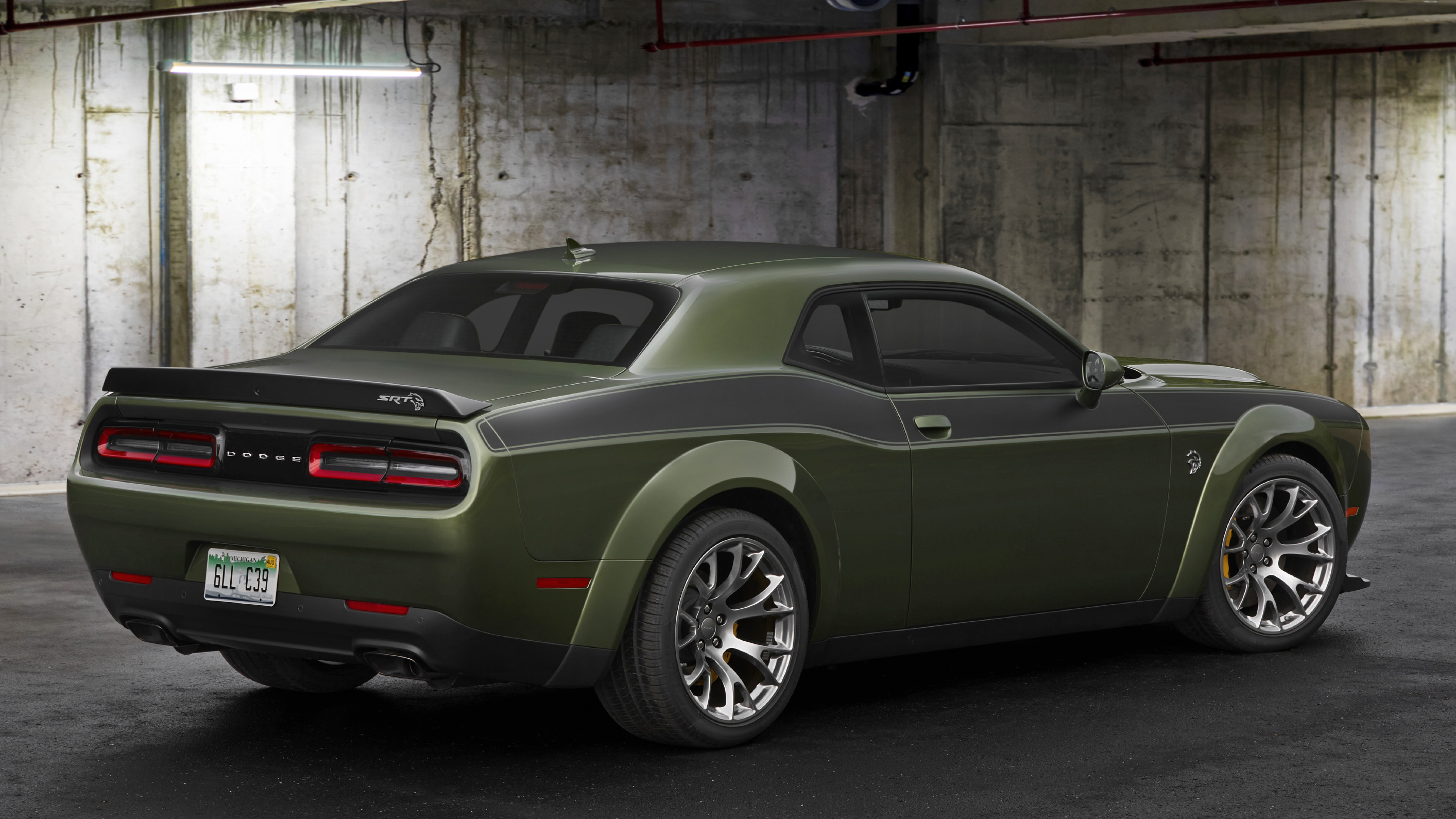 The Dodge Challenger Hellcat Jailbreak is 807bhp madness