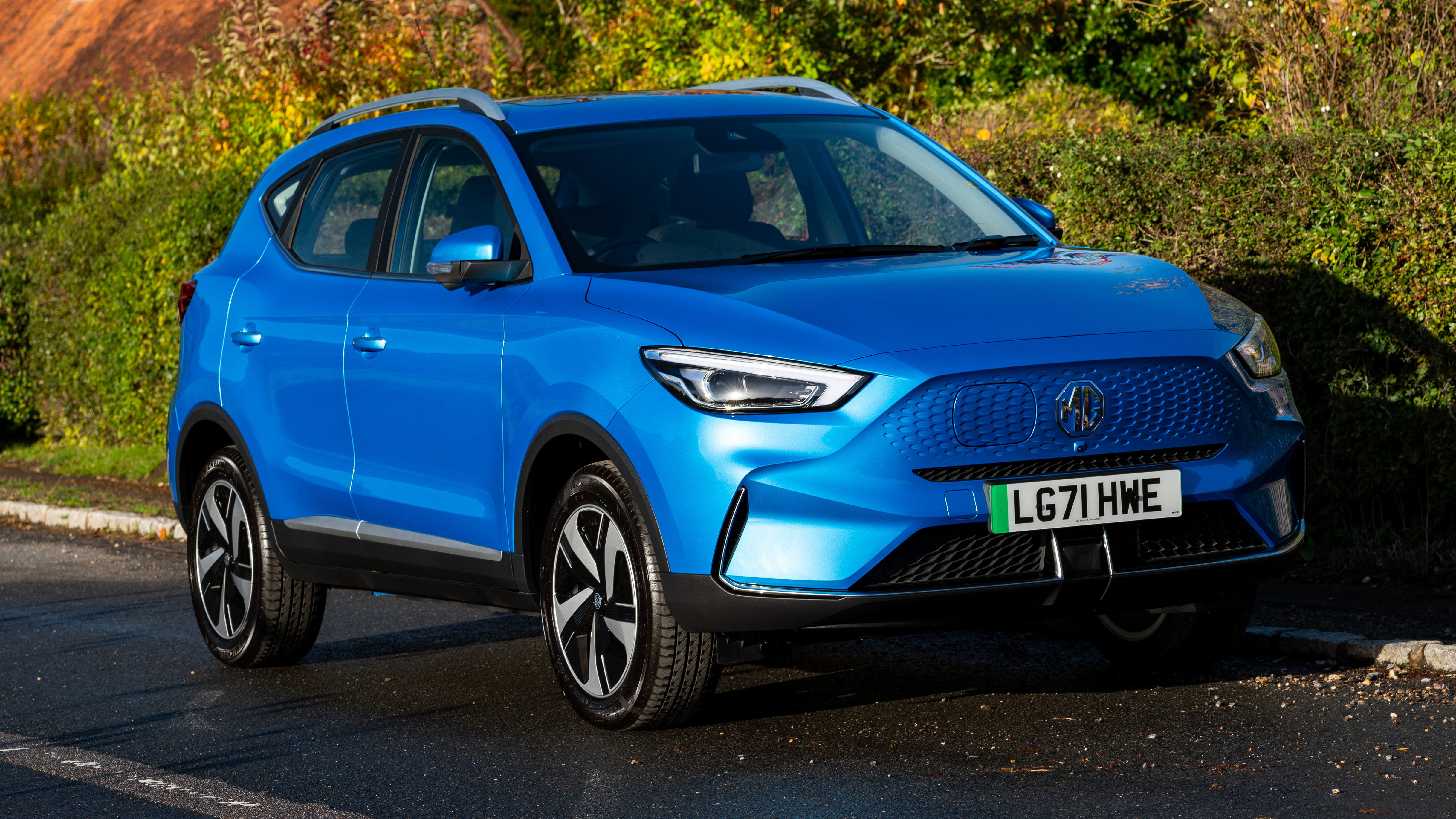 MG ZS EV review: budget electric SUV gets a facelift Reviews 2022 | Top Gear