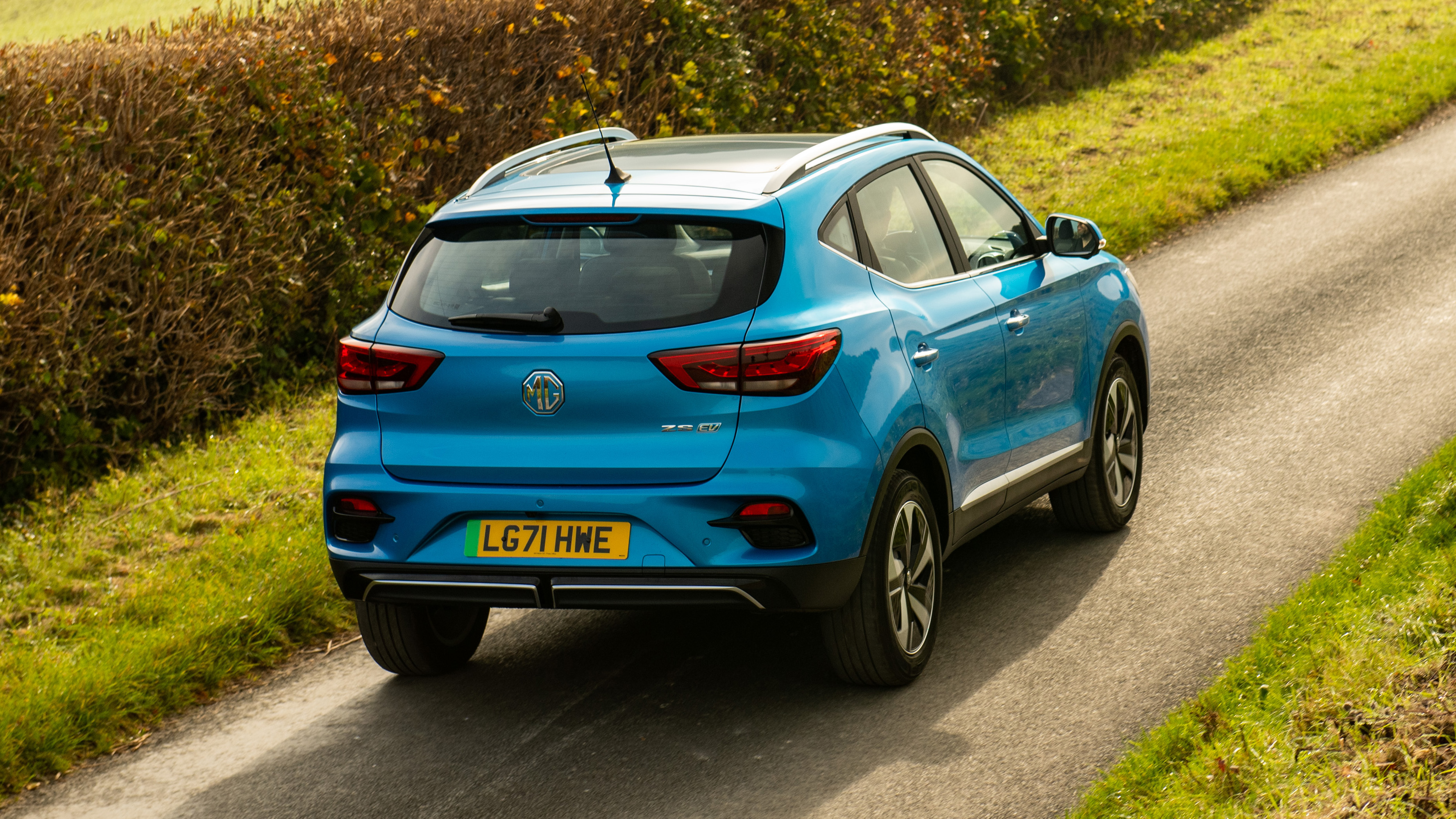 MG ZS Electric Hatchback 115kW Trophy EV Long Range 73kWh 5dr Auto Lease  Deals