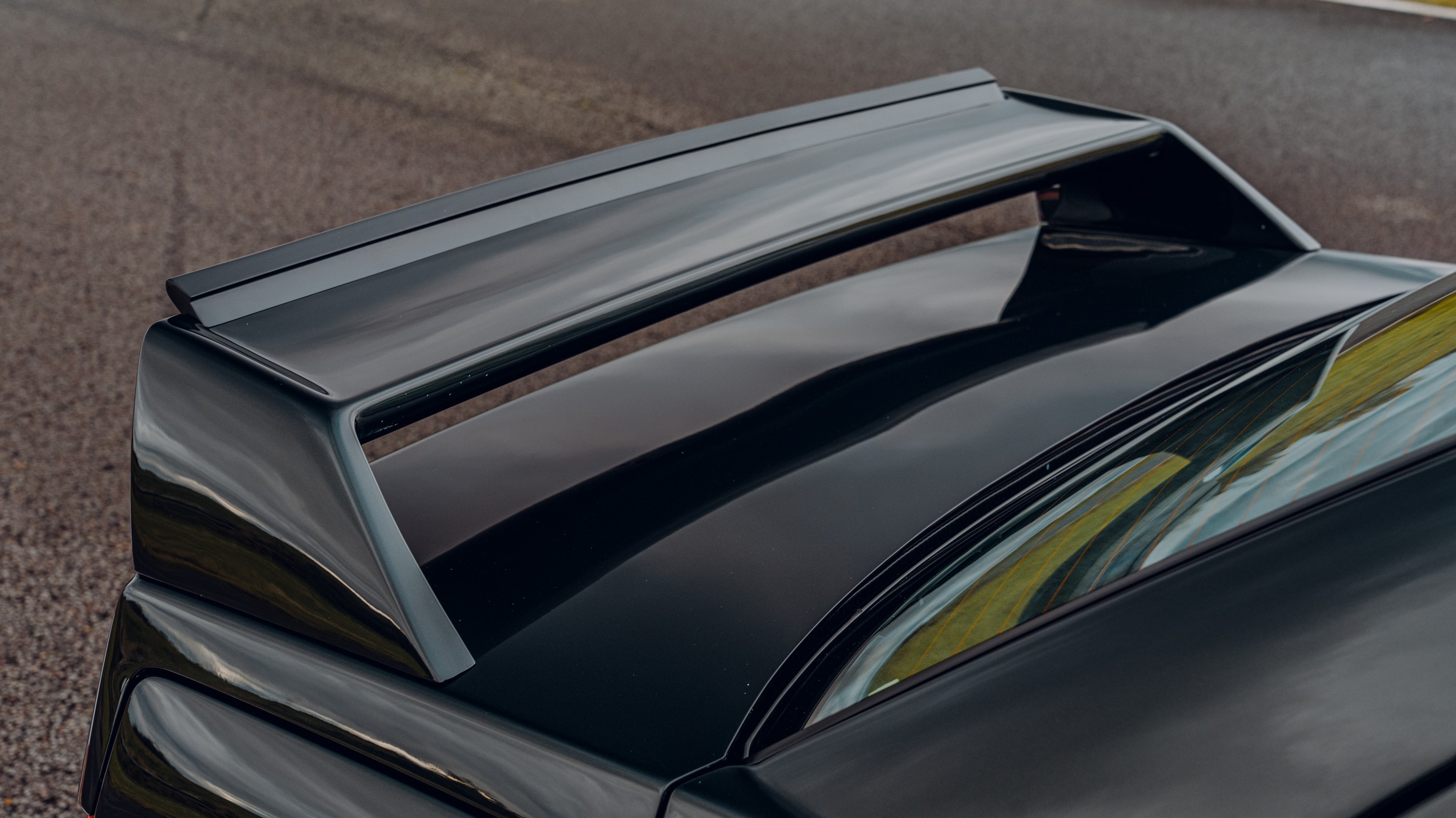 BMW M3 E30 Restomod by Redux