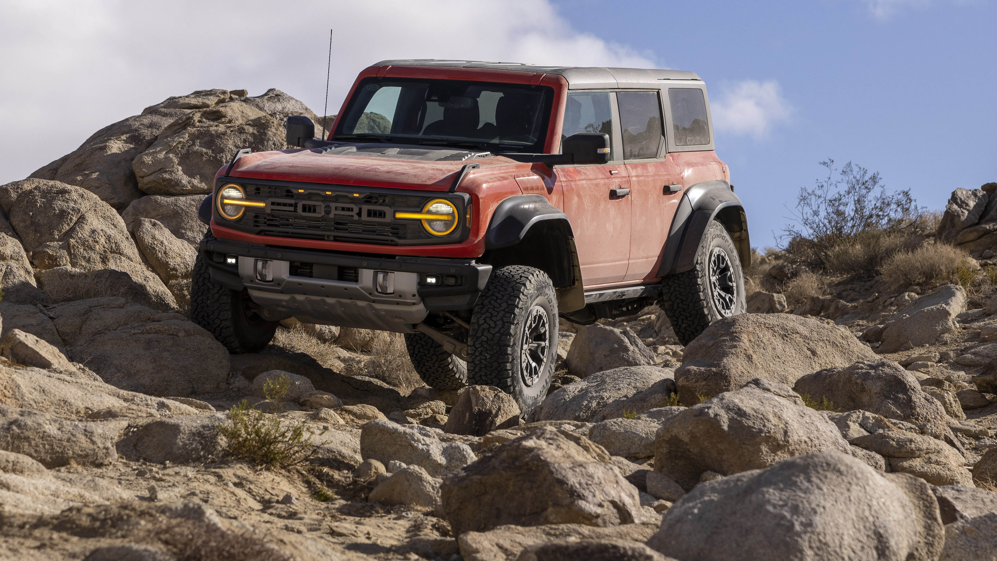 2022%20Ford%20Bronco%20Raptor_07.jpg