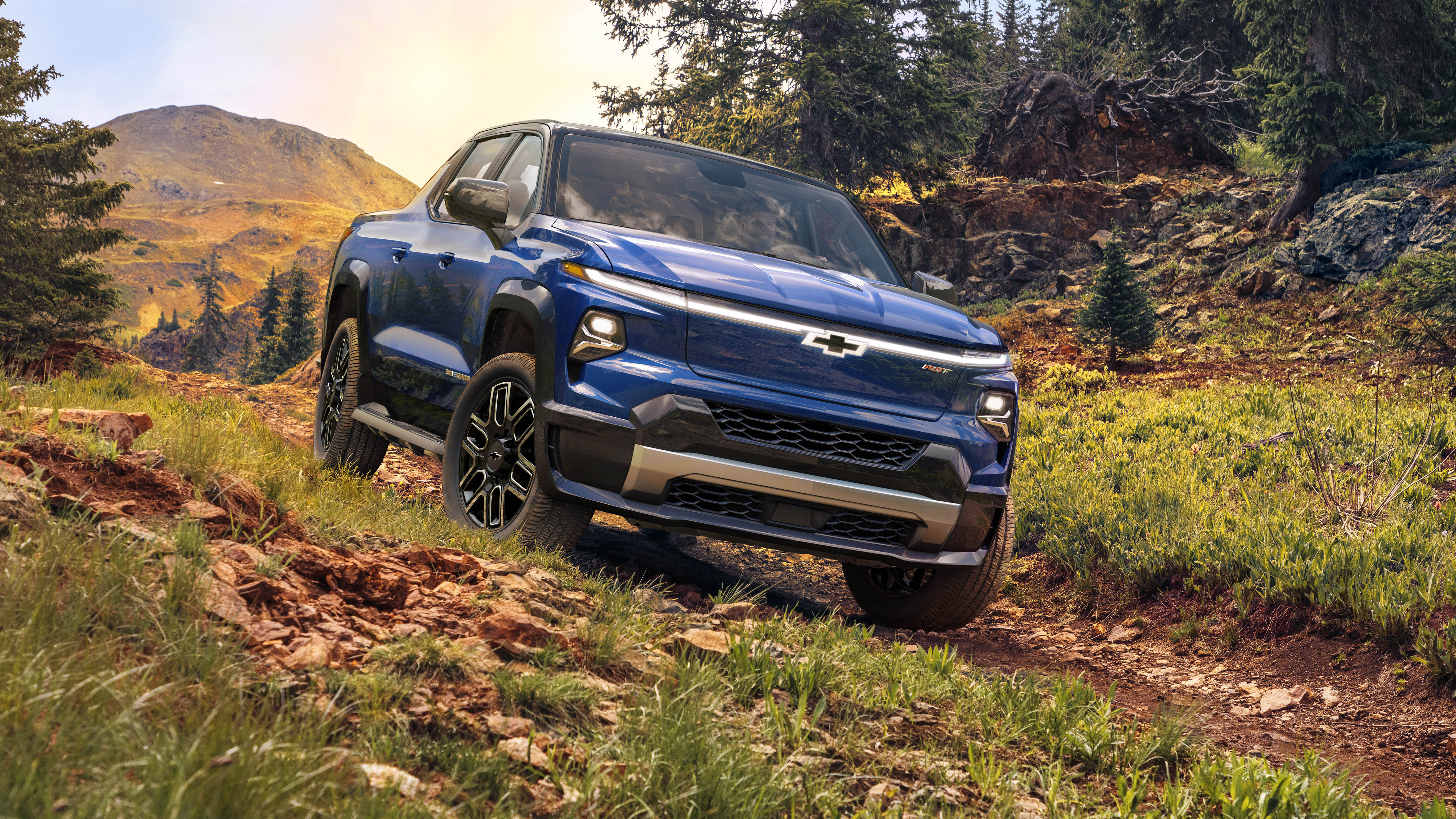 This is the new 664bhp Chevrolet Silverado EV | Top Gear