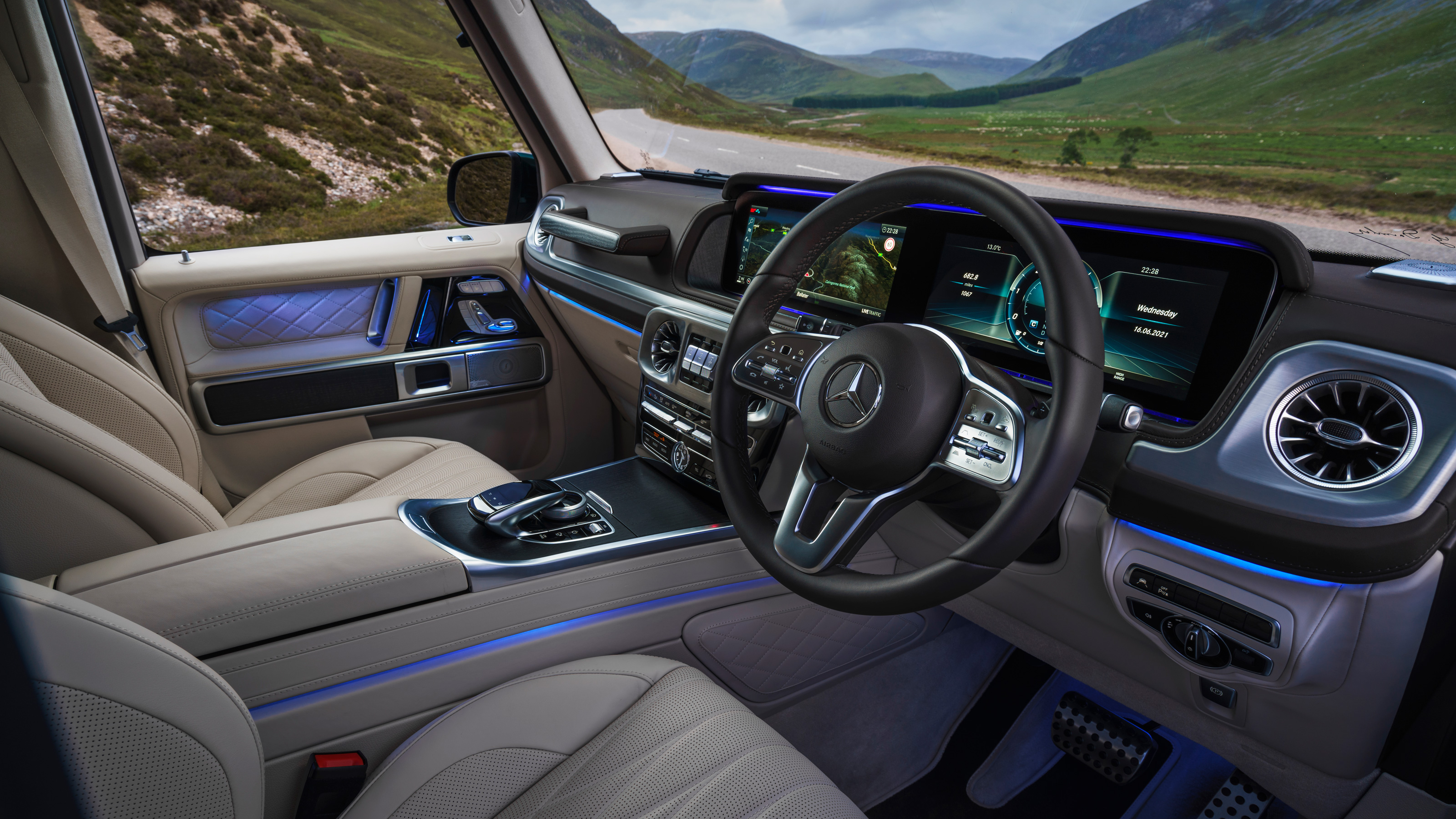 Mercedes Benz G Class Interior Layout Technology Top Gear