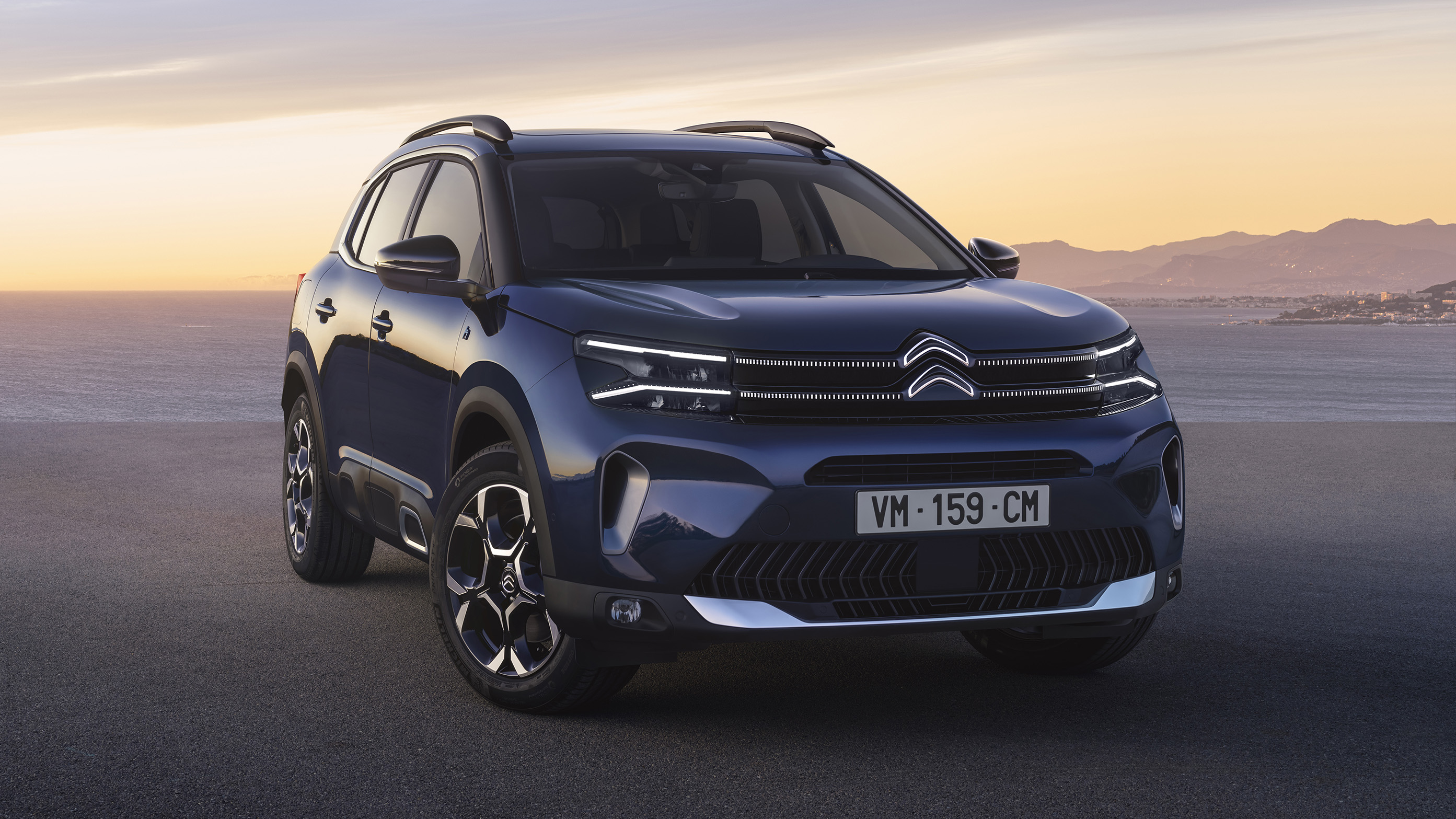 2022 Citroen C5 Aircross Suv – The Black Premium Best Car 