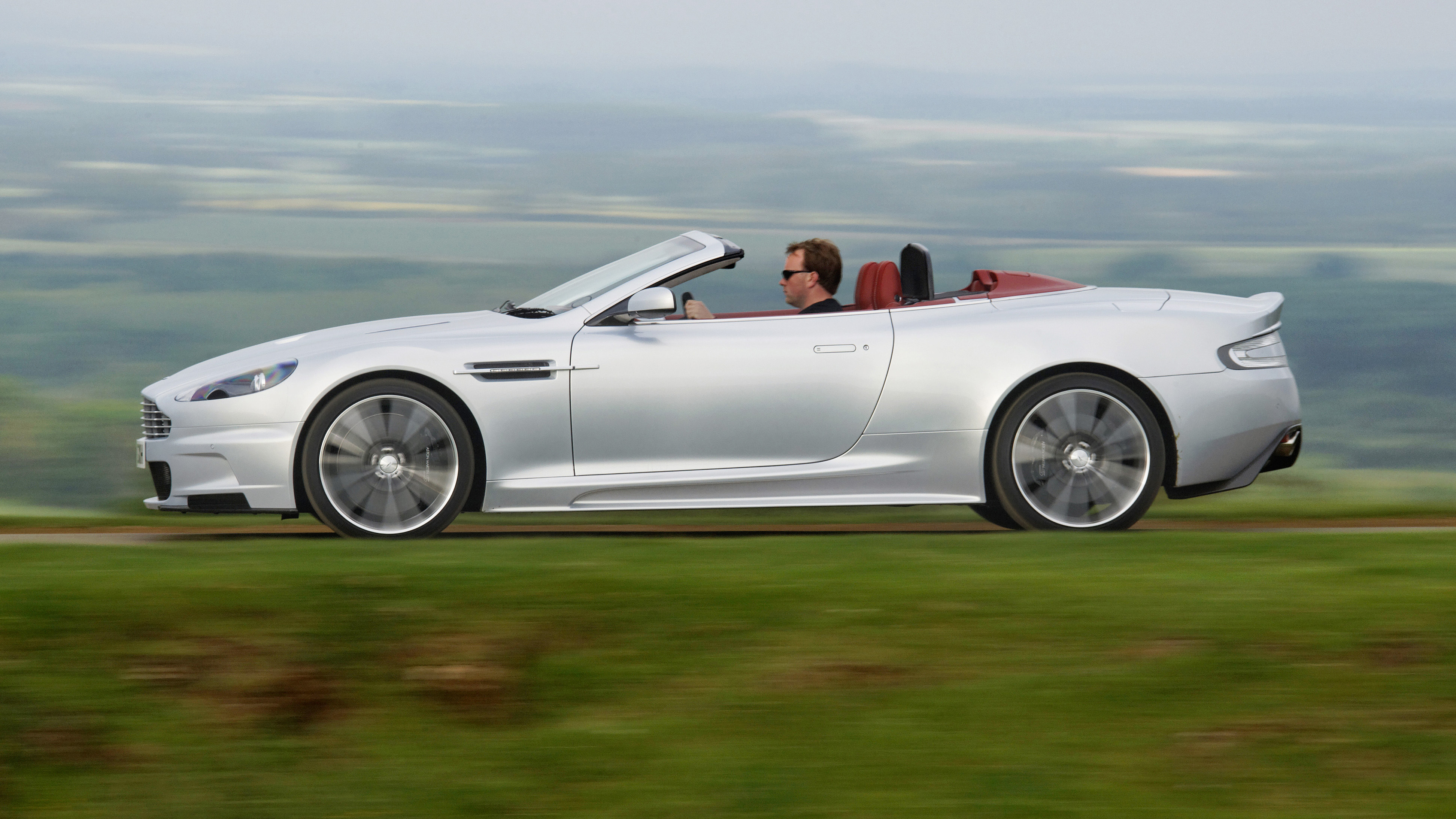 Retro review: the Aston Martin DBS Volante (2009) Reviews | Top