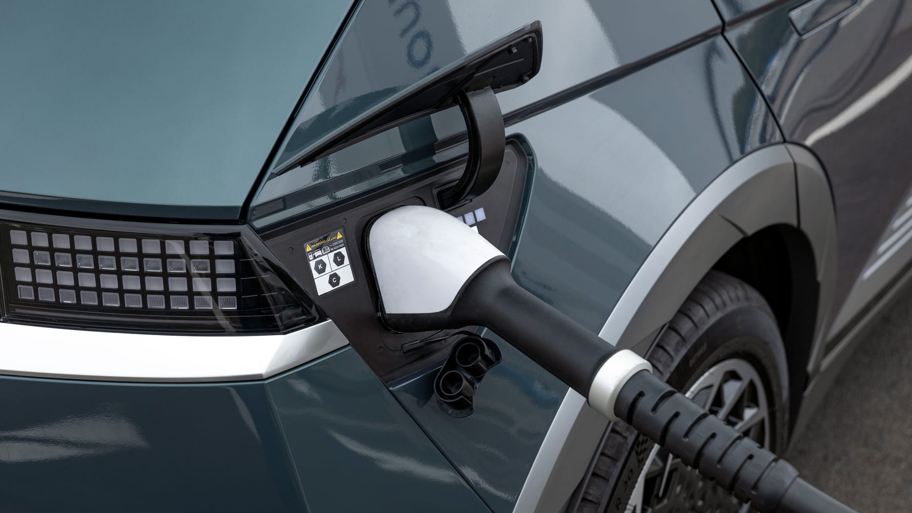 The Hyundai Ioniq 5 is getting a new, bigger battery | Top Gear