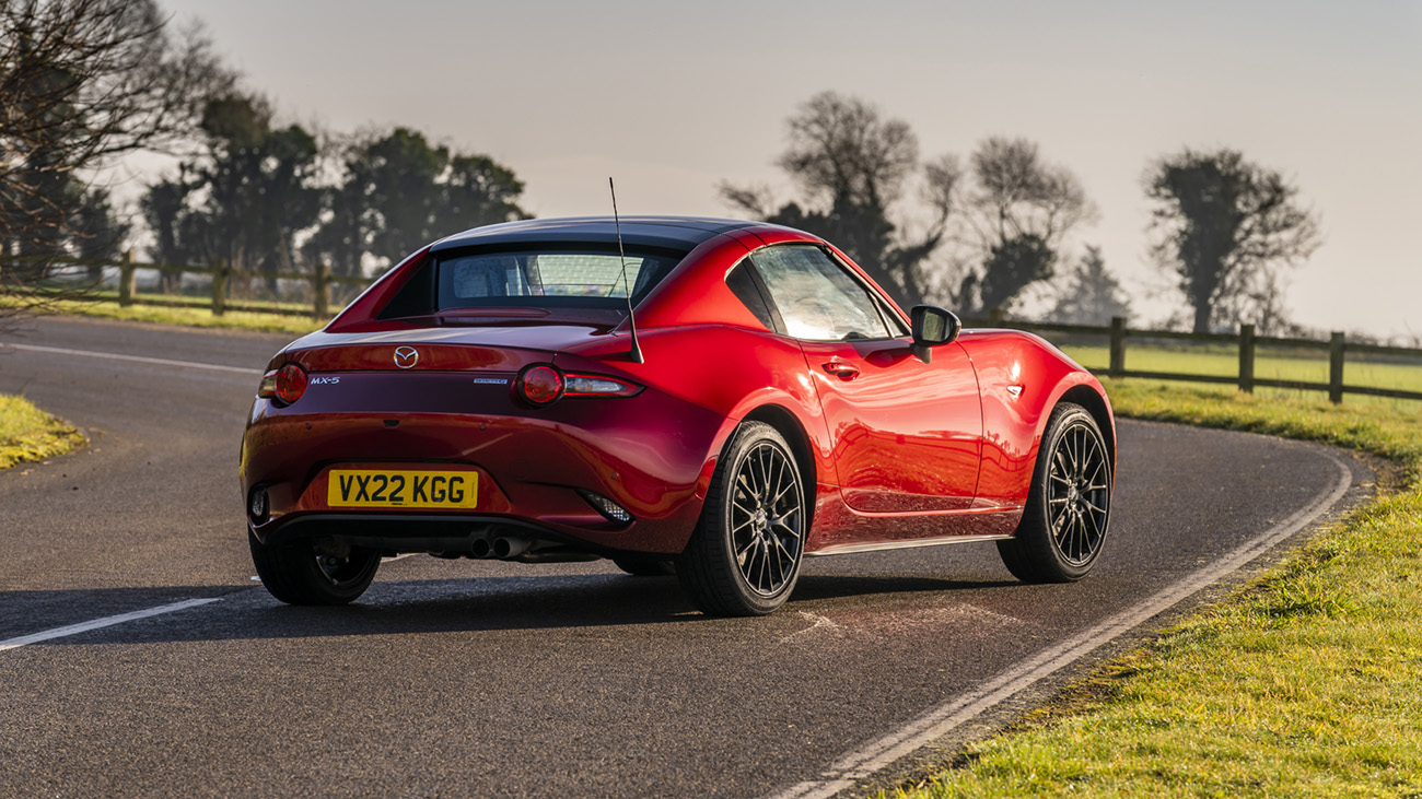 Mazda MX-5 RF static rear view