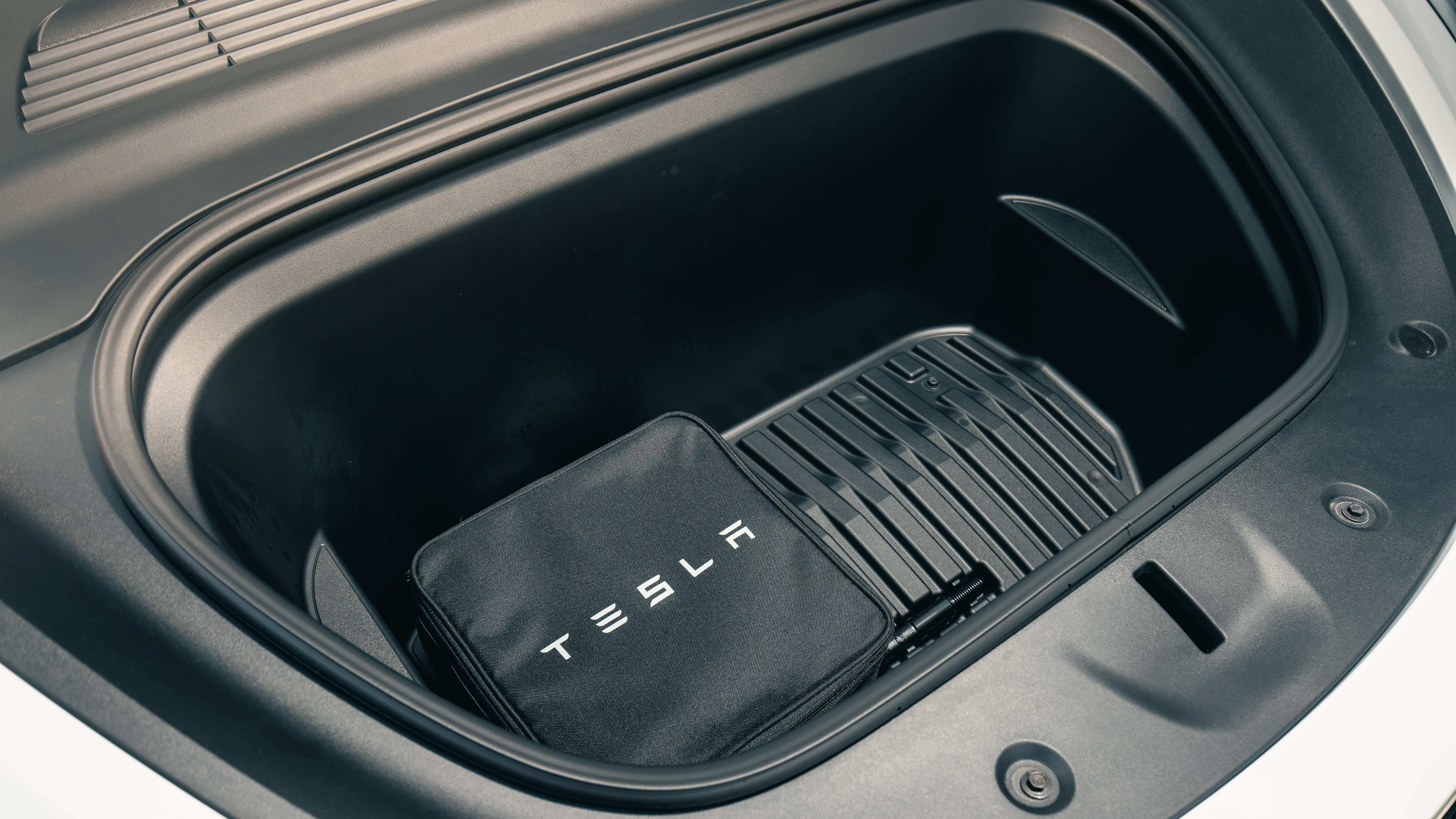 Tesla Model Y review 2022 Top Gear