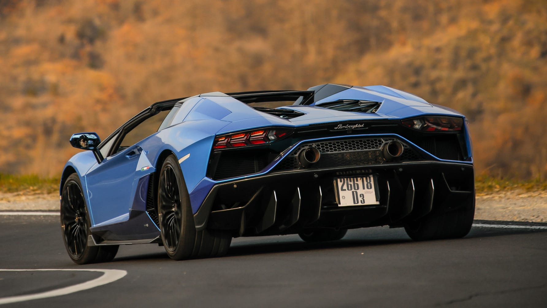 Aventador Ultimae review last dance for nonhybrid V12