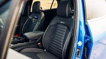 Kia Sportage front seats