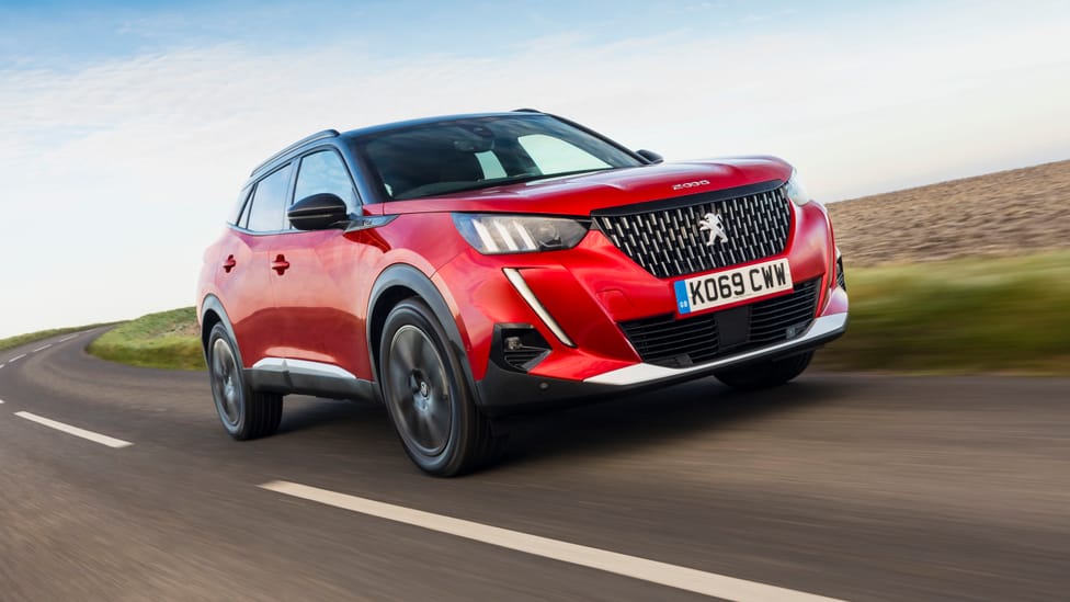 Peugeot 2008 Interior Layout & Technology | Top Gear