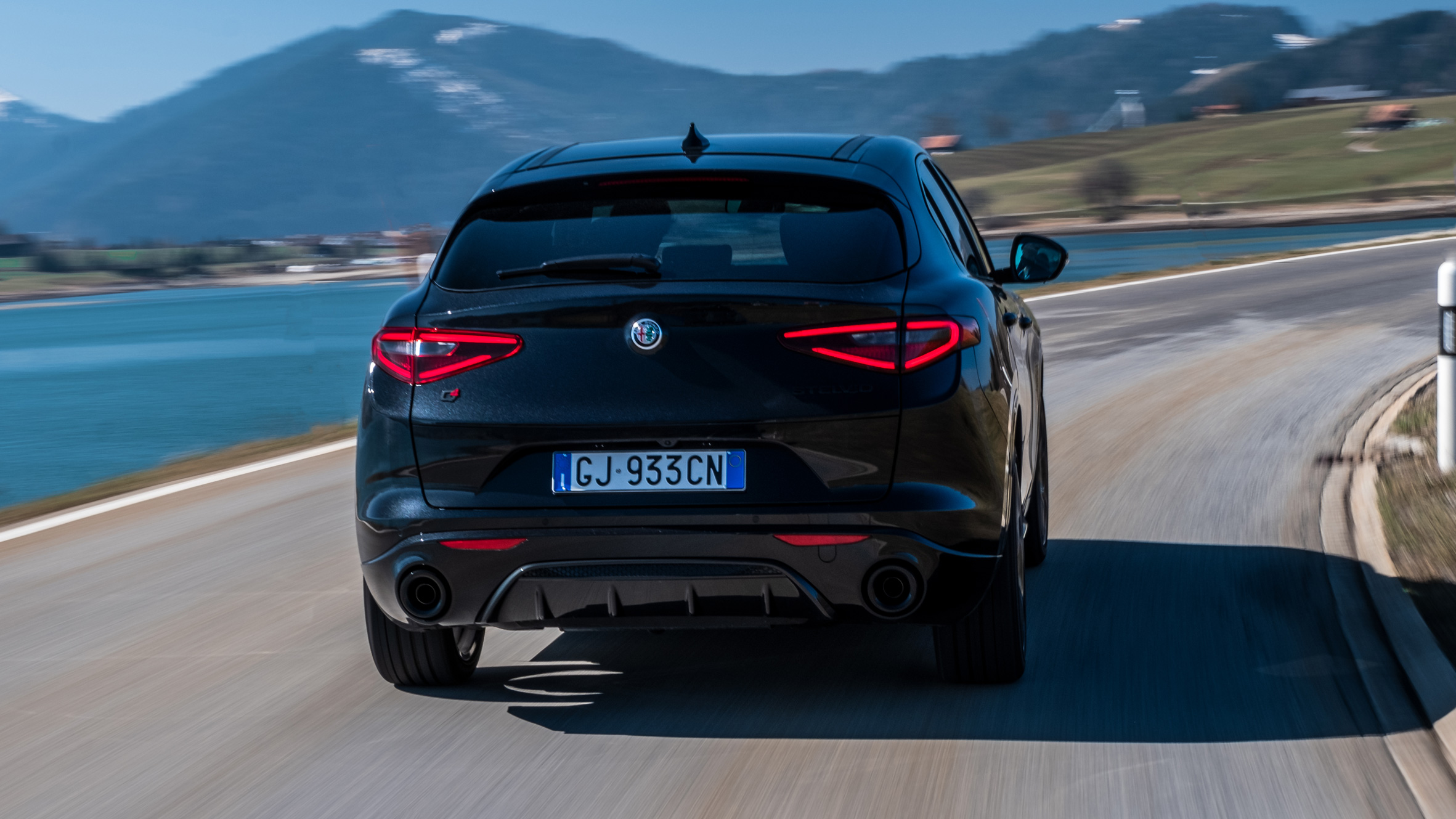 Alfa Romeo Stelvio Estrema rear