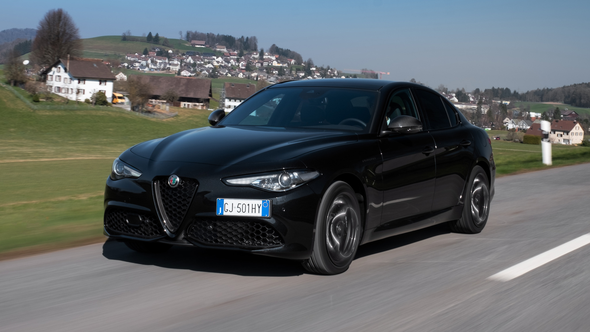 Alfa Romeo Giulia Estrema front