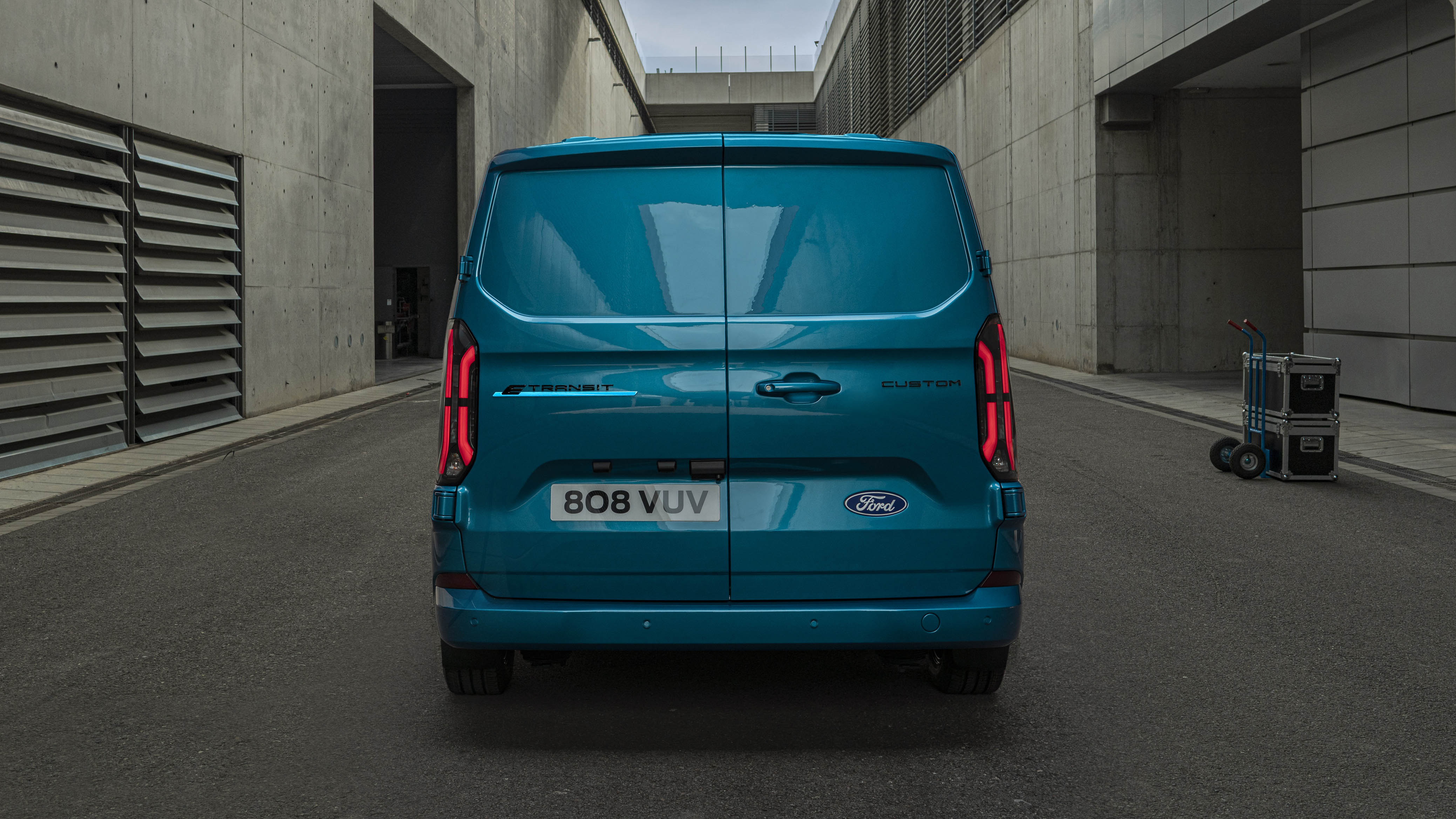 Ford E-Transit Custom Top Gear