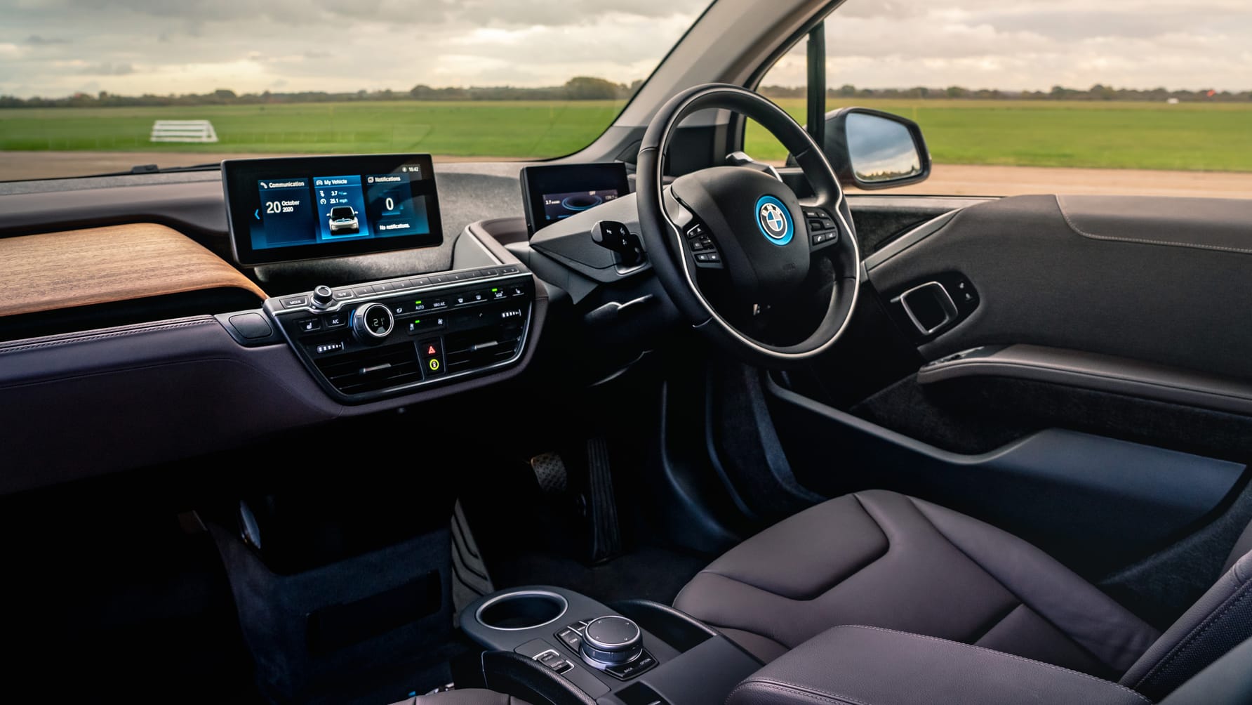 BMW i3 Review 2025 | Top Gear